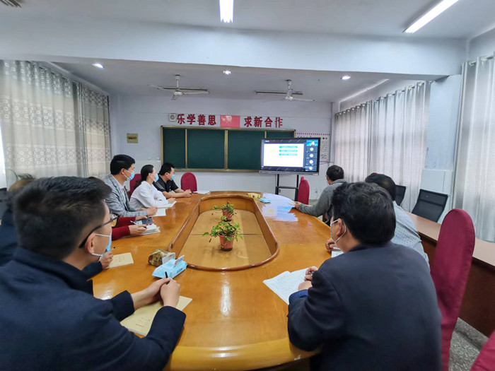 借优质资源 提课堂效能——阿湖镇北尧小学语文教师参加线上教学观摩研讨活动