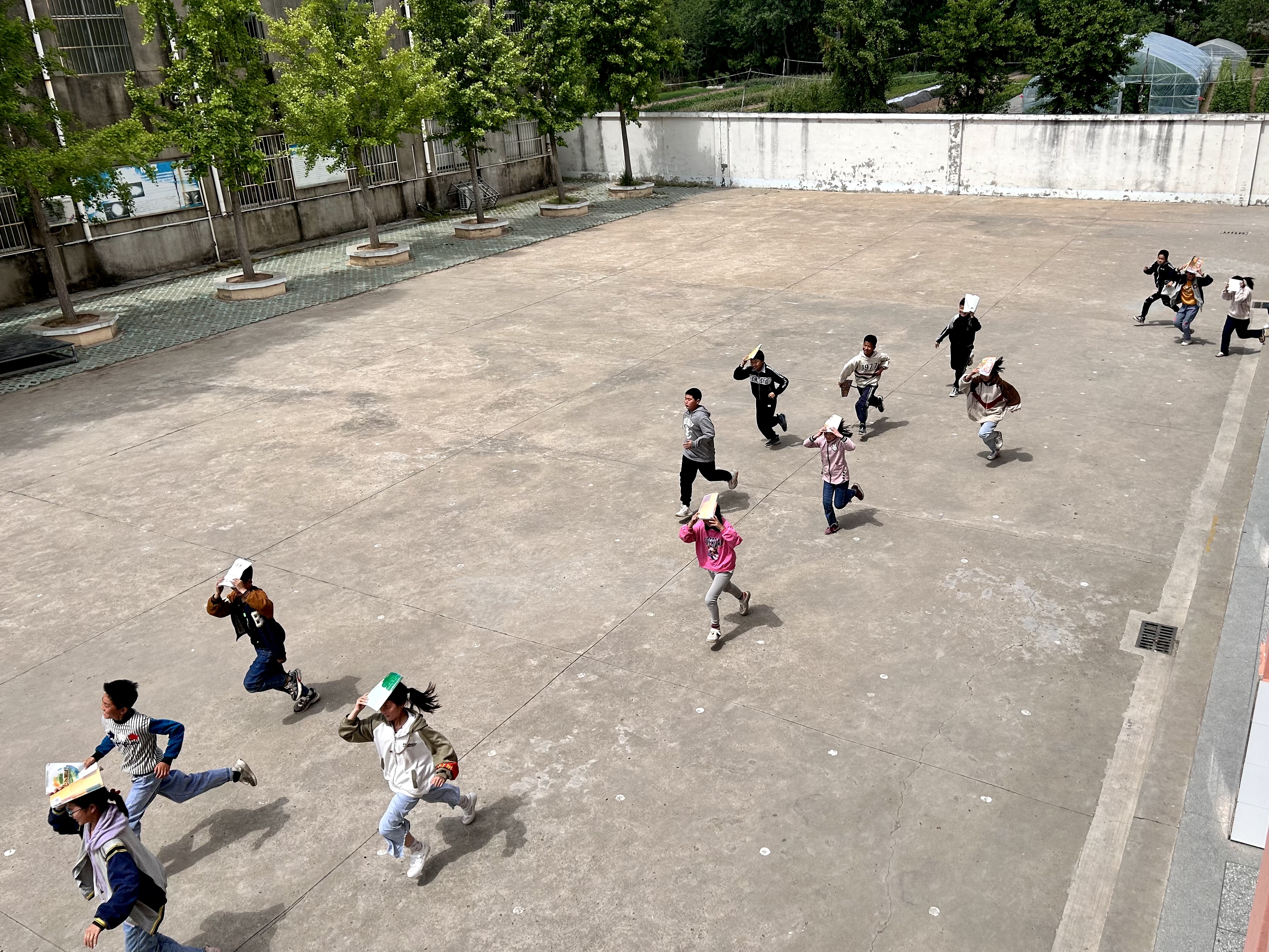 增强防震减灾意识  提高自护自救能力      ——马陵山镇广玉小学防震减灾应急演练活动